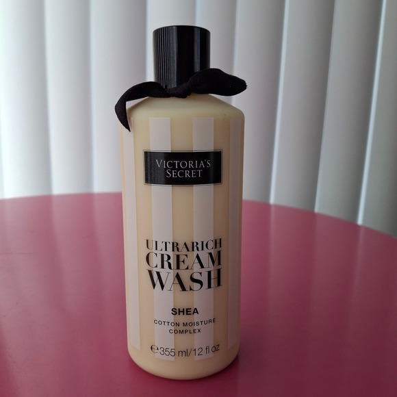 Victoria's Secret Other - Victoria's Secret Ultrarich‎ Cream Wash Shea Cotton Moisture Complex 12 oz